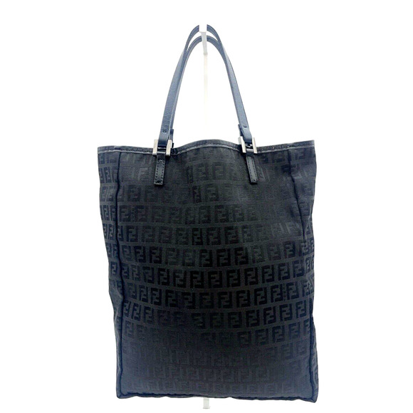 Fendi Hand Bag Black Nylon with Leather Straps - Picture 4 of 16